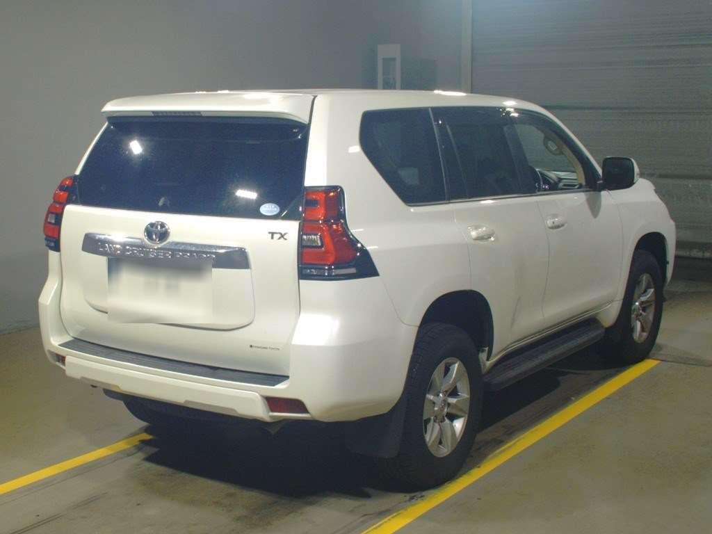 2017 Toyota Land Cruiser Prado TRJ150W[1]