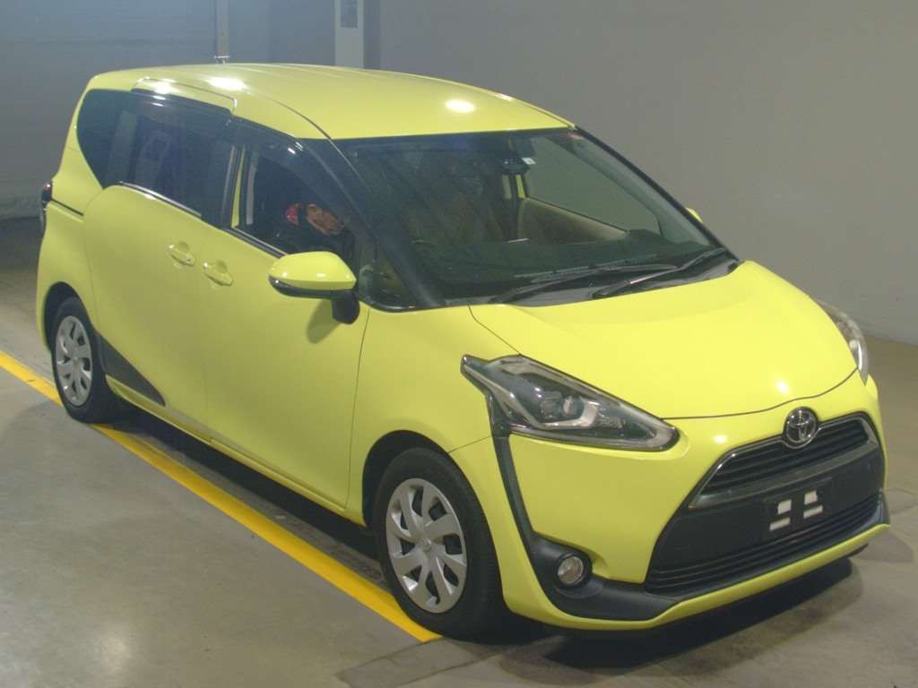 2016 Toyota Sienta NSP170G[2]