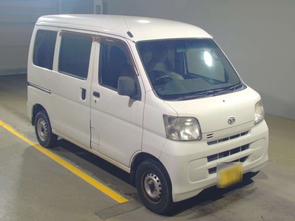 2013 Daihatsu Hijet Cargo S321V[2]