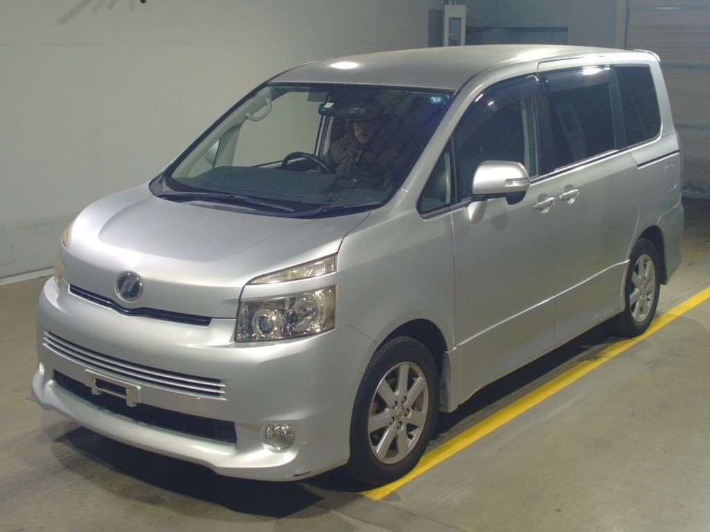 2007 Toyota Voxy ZRR70W[0]