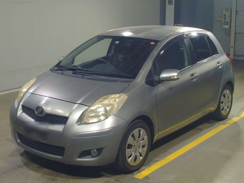 2009 Toyota Vitz SCP90[0]