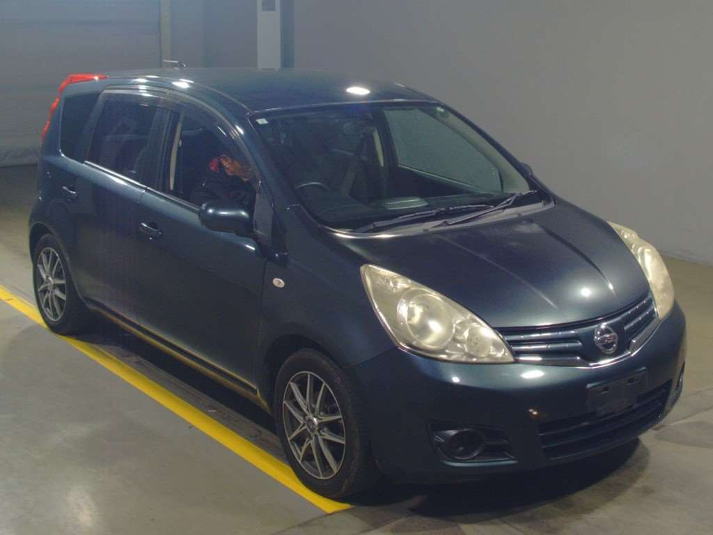 2011 Nissan Note E11[2]