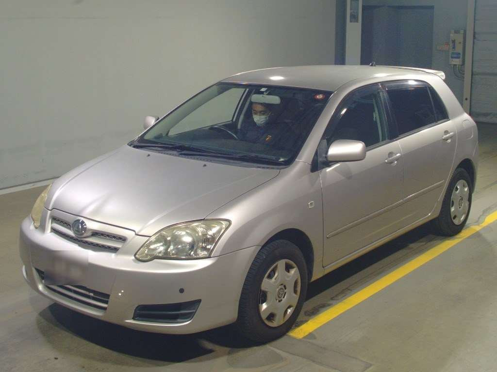 2005 Toyota Allex NZE121[0]