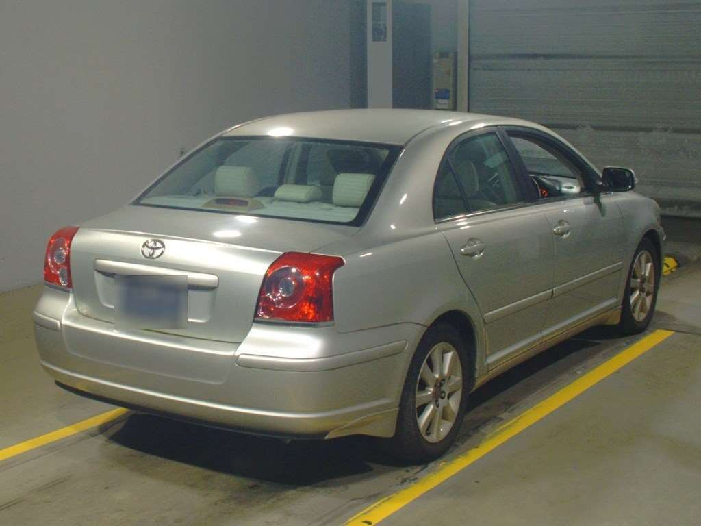 2007 Toyota Avensis AZT251[1]