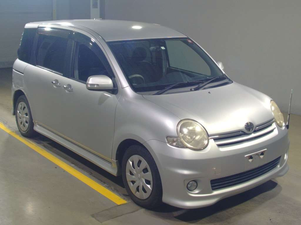 2008 Toyota Sienta NCP81G[2]