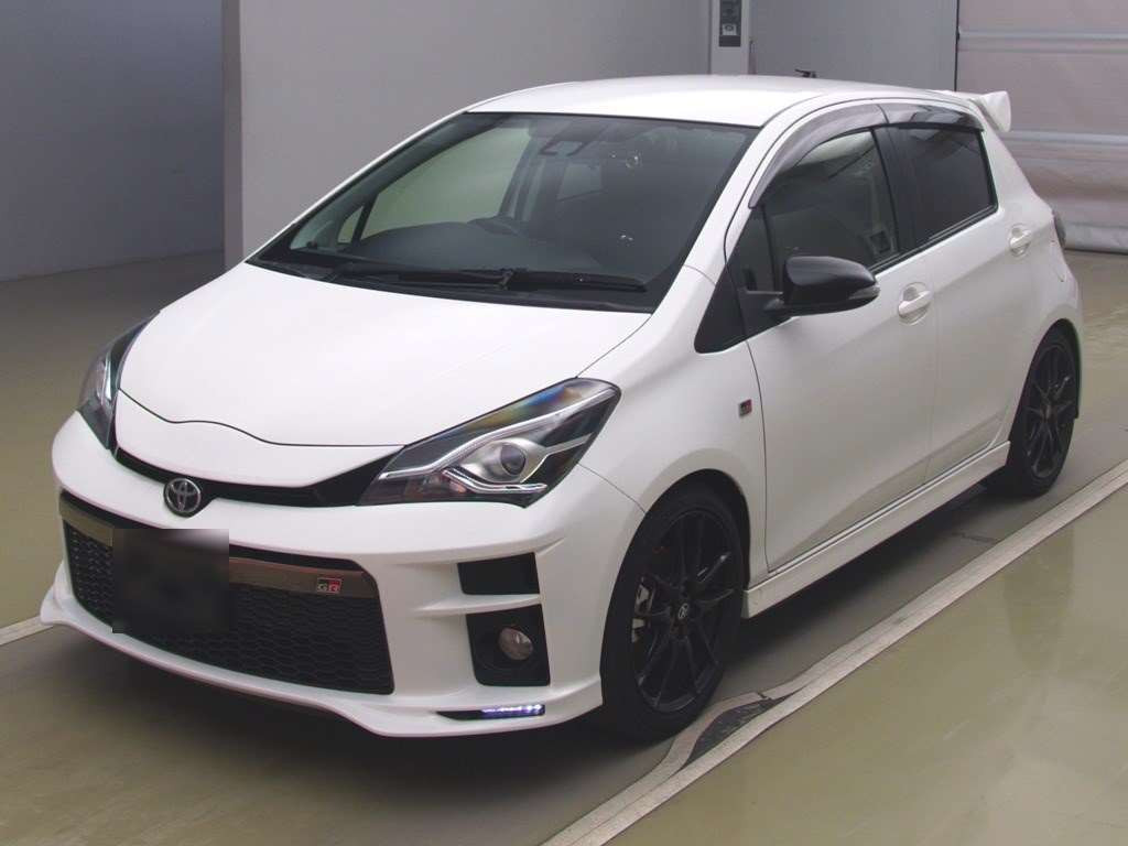 2019 Toyota Vitz NCP131[0]