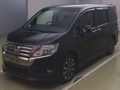 2014 Honda Step WGN Spada