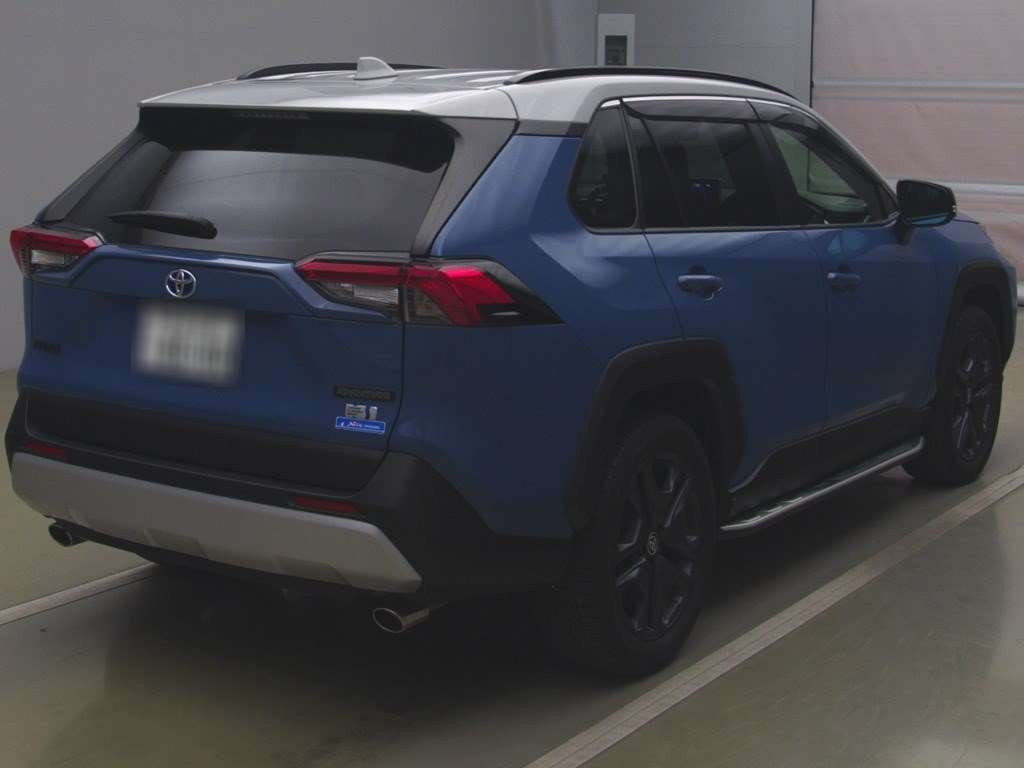 2022 Toyota RAV4 AXAH54[1]