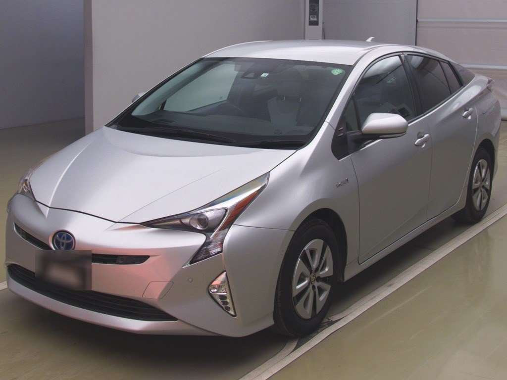 2016 Toyota Prius ZVW51[0]