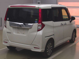 2020 Toyota Roomy