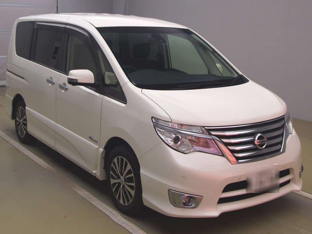 2015 Nissan Serena HFC26[2]