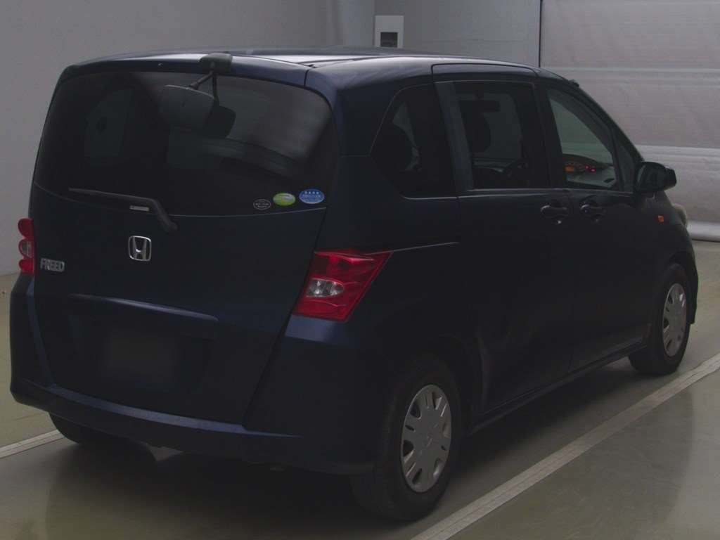 2010 Honda Freed GB3[1]