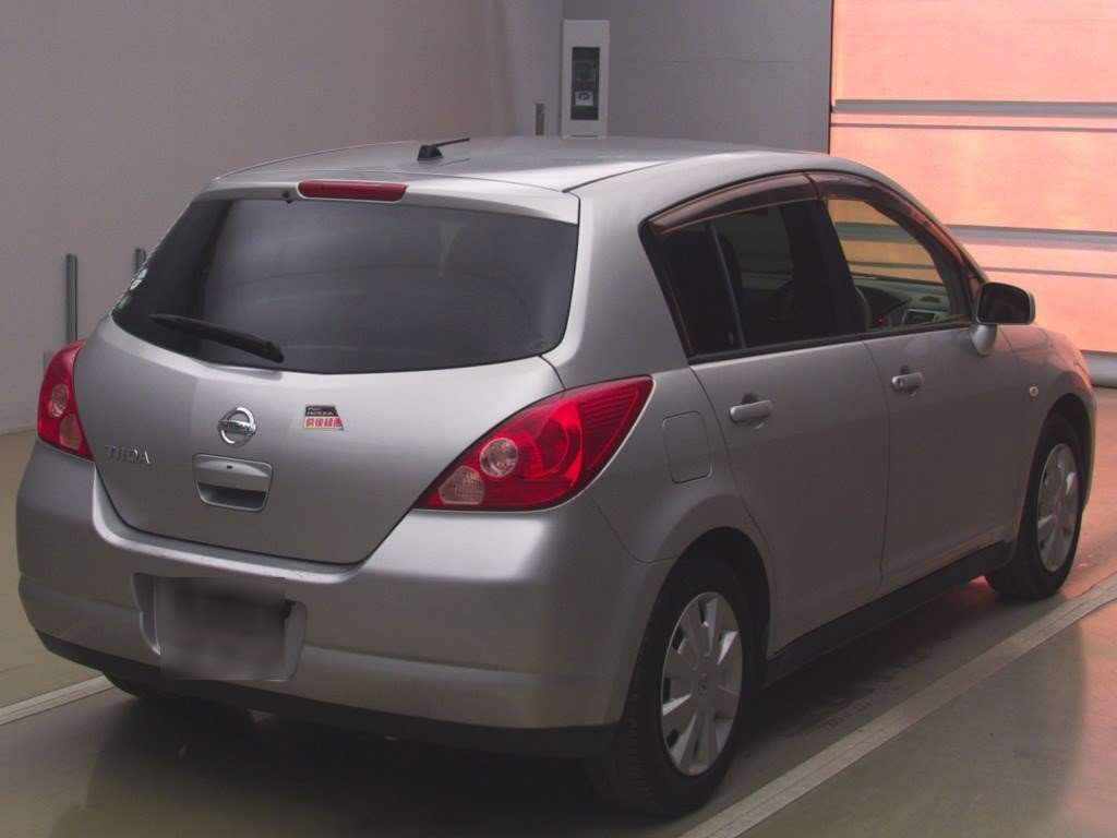 2007 Nissan Tiida C11[1]