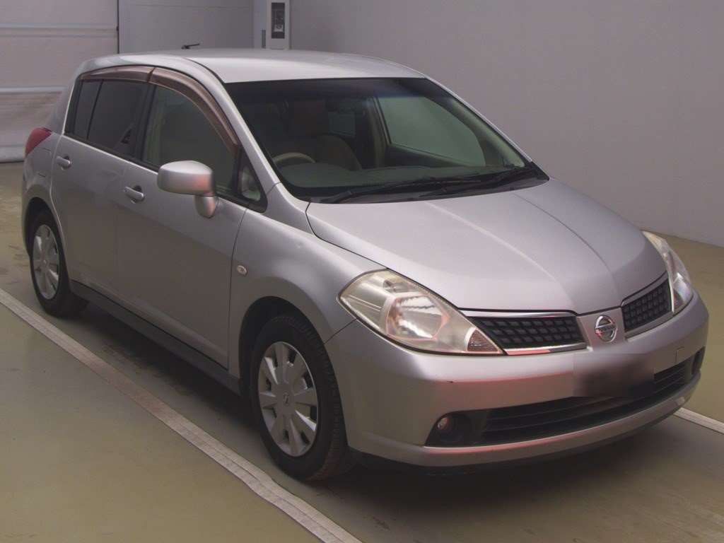 2007 Nissan Tiida C11[2]