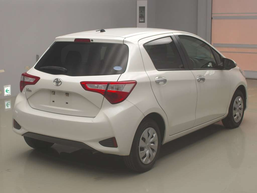 2019 Toyota Vitz KSP130[1]