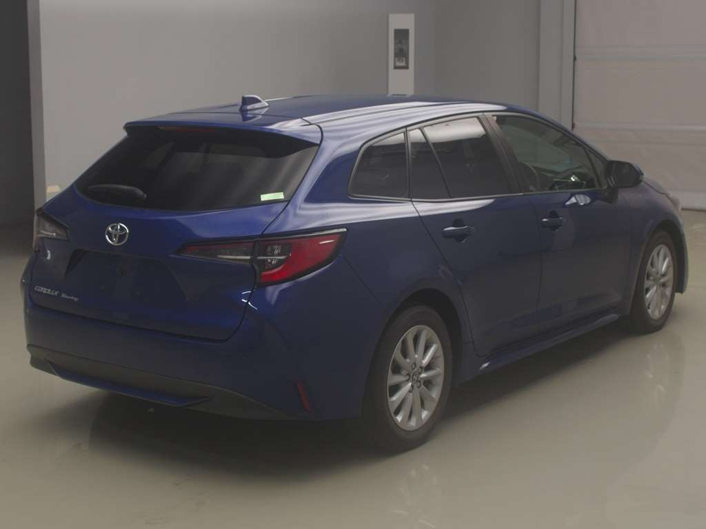 2019 Toyota Corolla Touring Wagon ZRE212W[1]