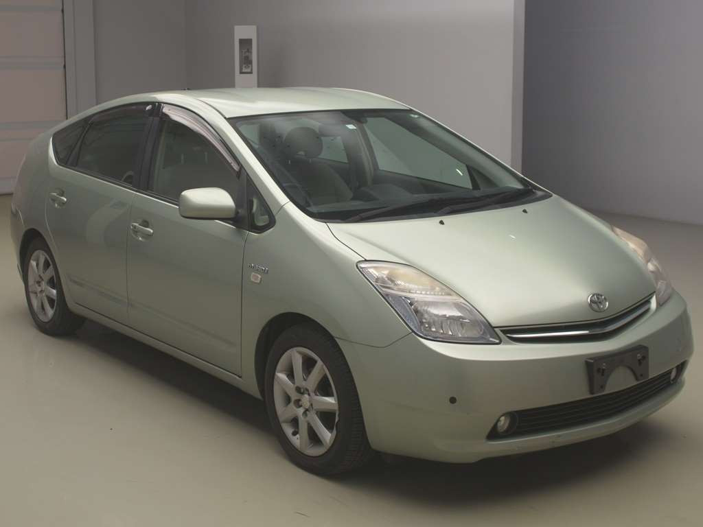 2008 Toyota Prius NHW20[2]