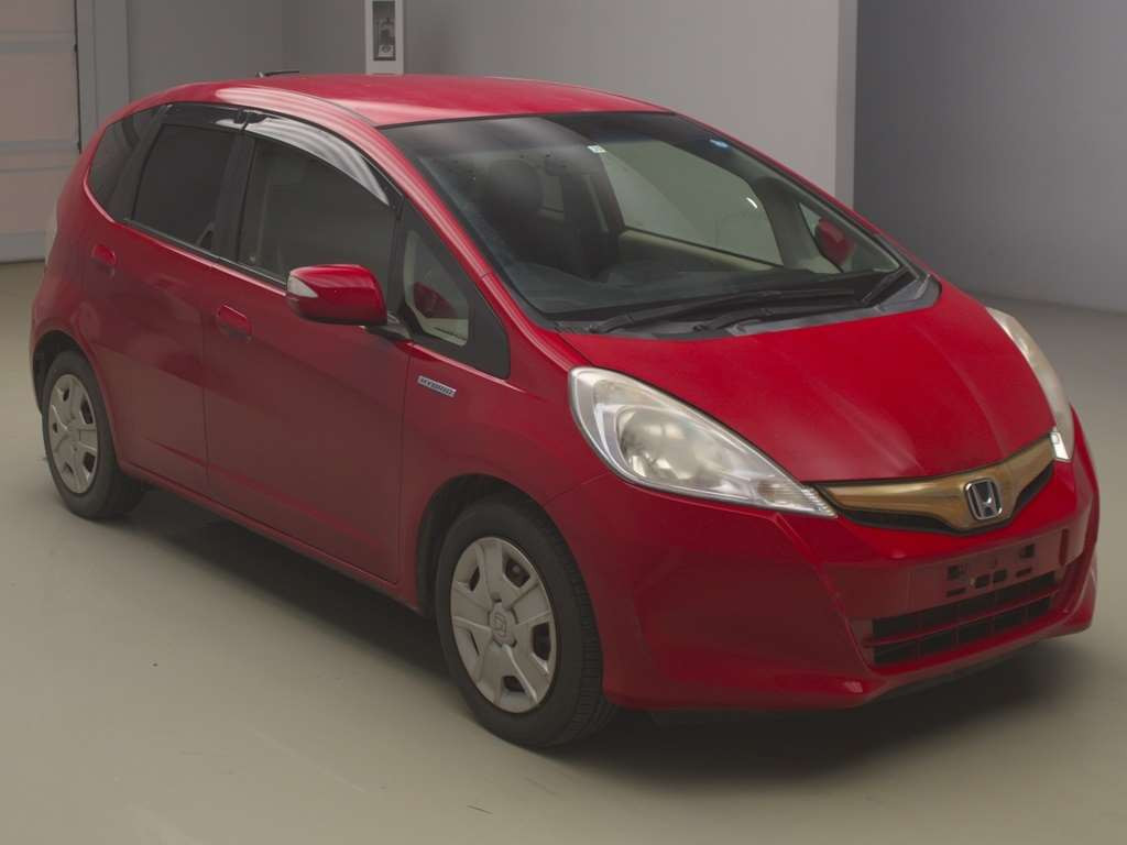 2012 Honda Fit Hybrid GP1[2]