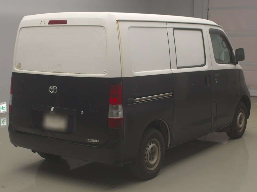 2013 Toyota Liteace Van S402M[1]