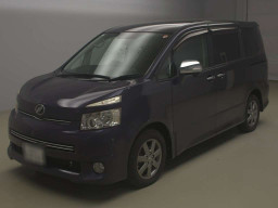 2009 Toyota Voxy