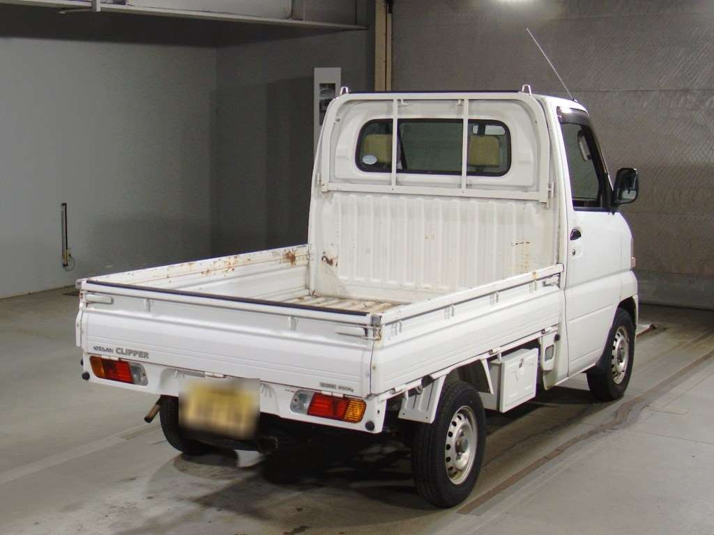 2005 Nissan Clipper Truck U71T[1]