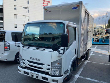 2016 Isuzu Elf Truck