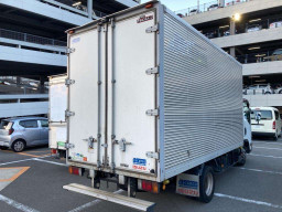 2016 Isuzu Elf Truck