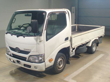 2018 Toyota Toyoace Truck