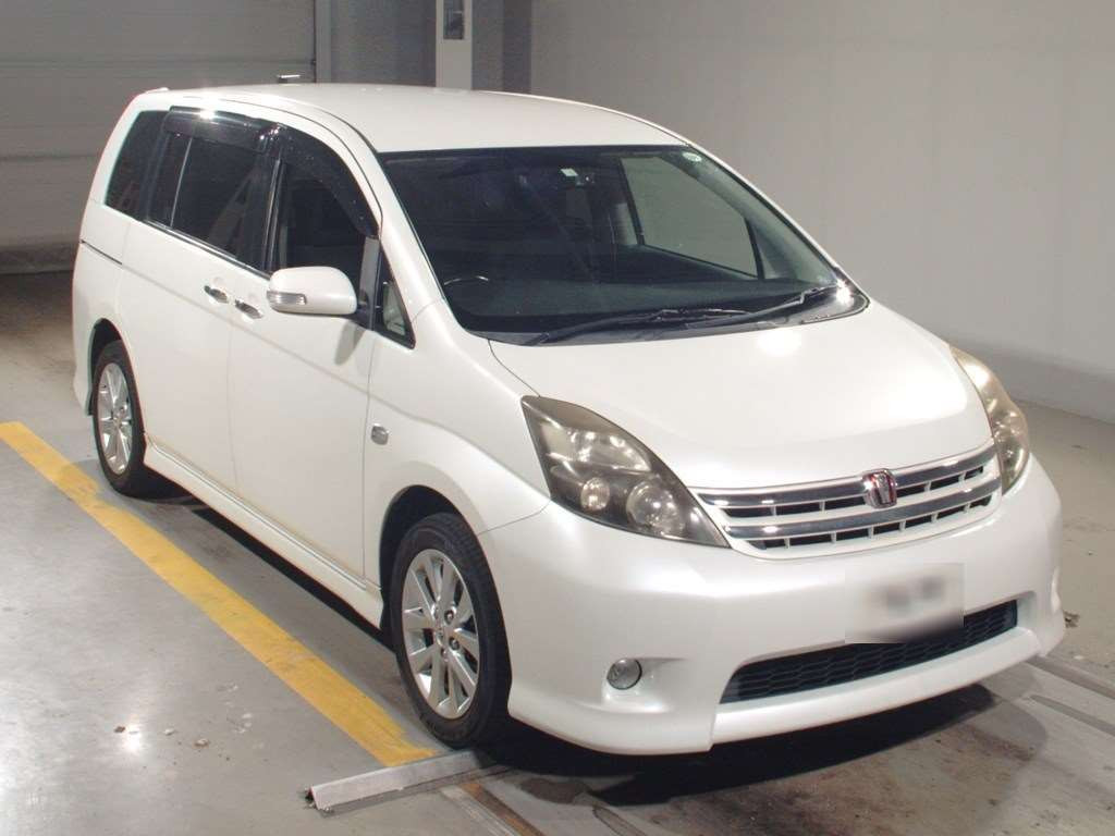 2010 Toyota Isis ZGM11W[2]