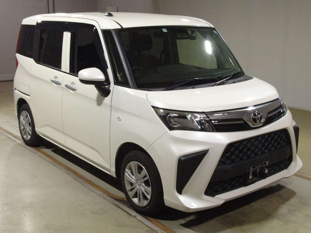 2021 Toyota Roomy M900A[2]