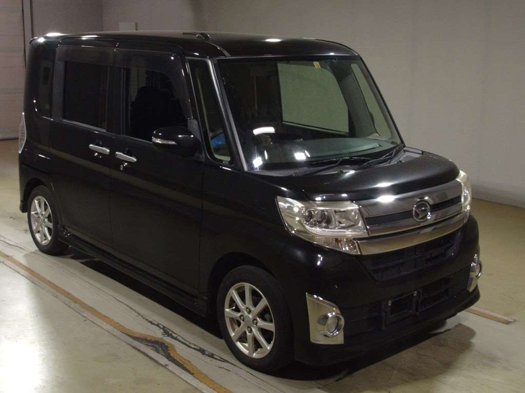 2015 Daihatsu Tanto Custom LA600S[2]