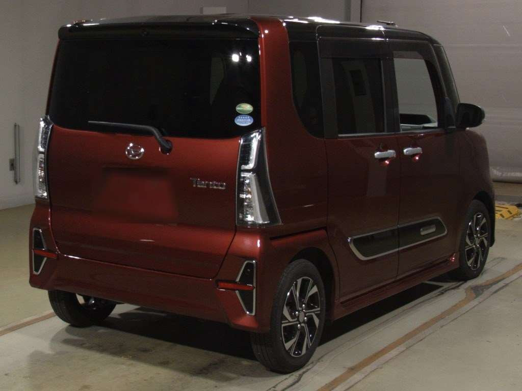 2020 Daihatsu Tanto Custom LA650S[1]