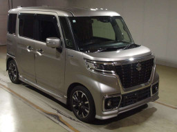 2019 Suzuki Spacia Custom