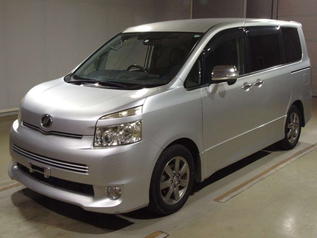 2010 Toyota Voxy ZRR70W[0]