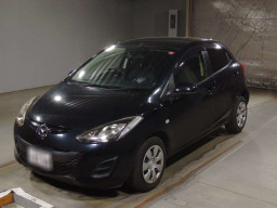 2014 Mazda Demio