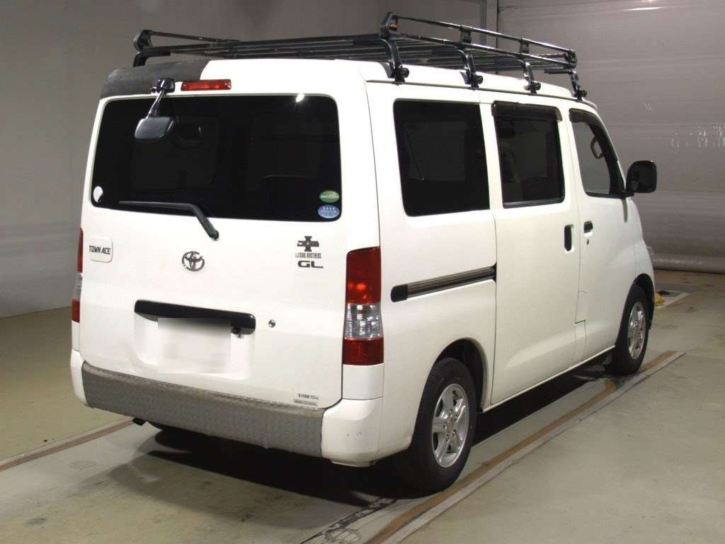 2018 Toyota Townace Van S402M[1]