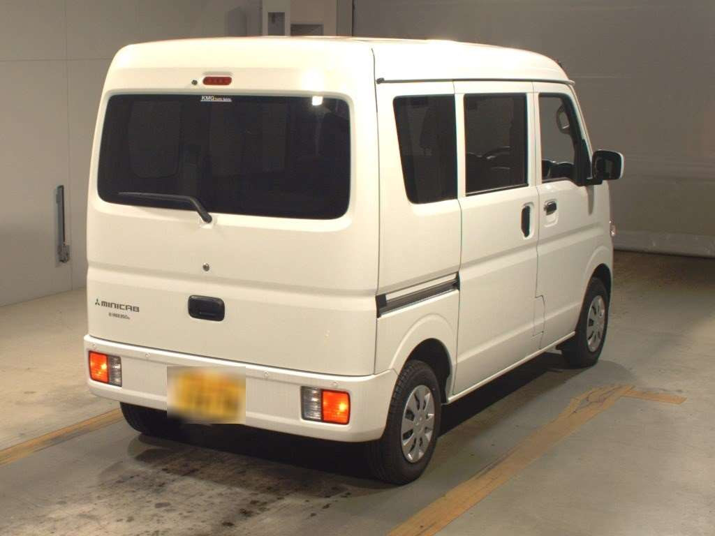 2023 Mitsubishi Minicab Van DS17V[1]