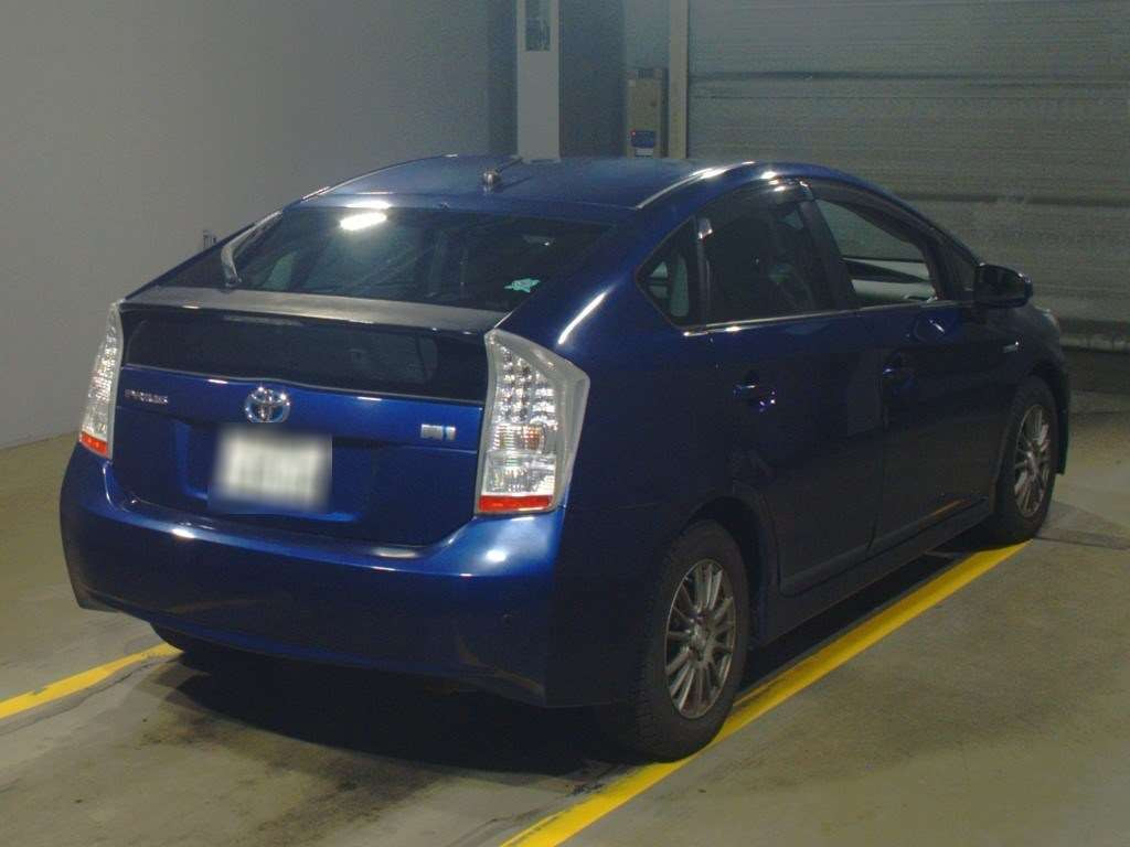 2011 Toyota Prius ZVW30[1]