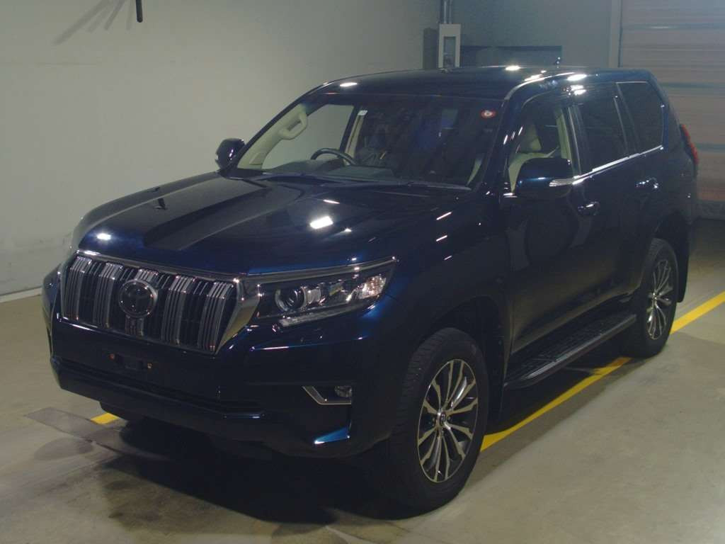 2017 Toyota Land Cruiser Prado TRJ150W[0]