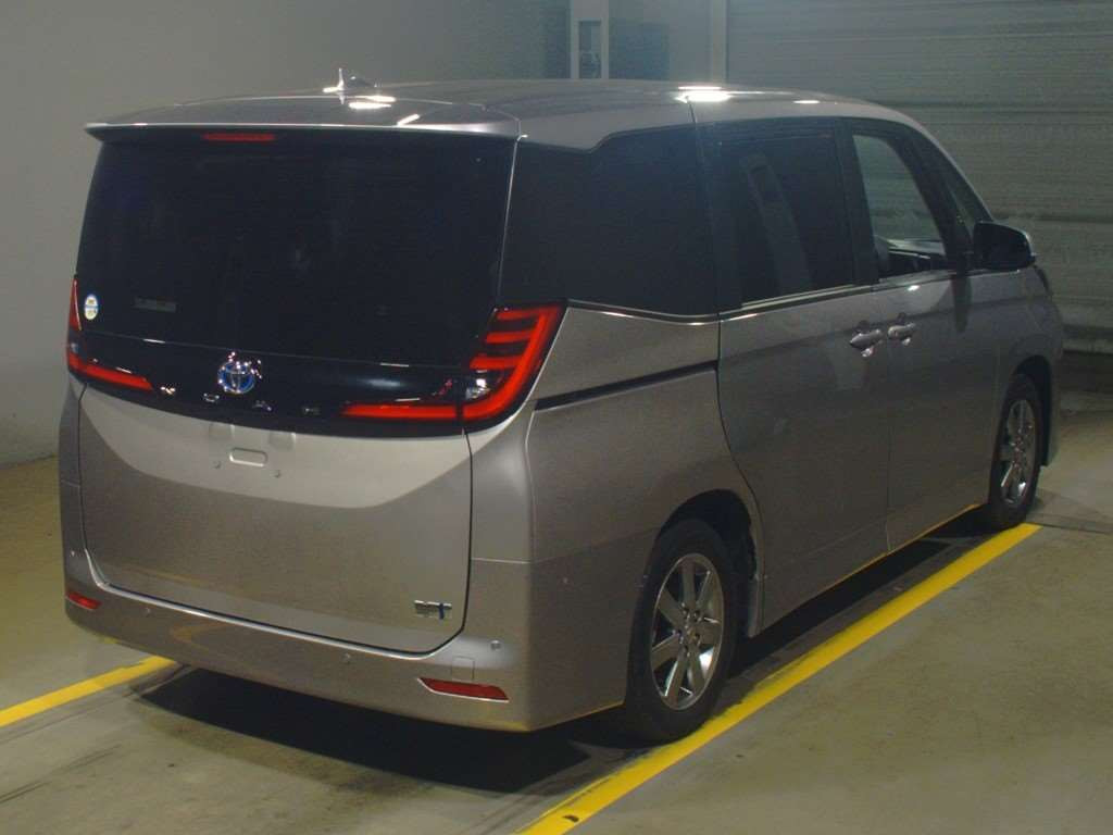 2023 Toyota Noah ZWR90W[1]