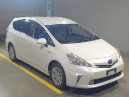 2013 Toyota Prius alpha