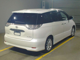 2011 Toyota Estima