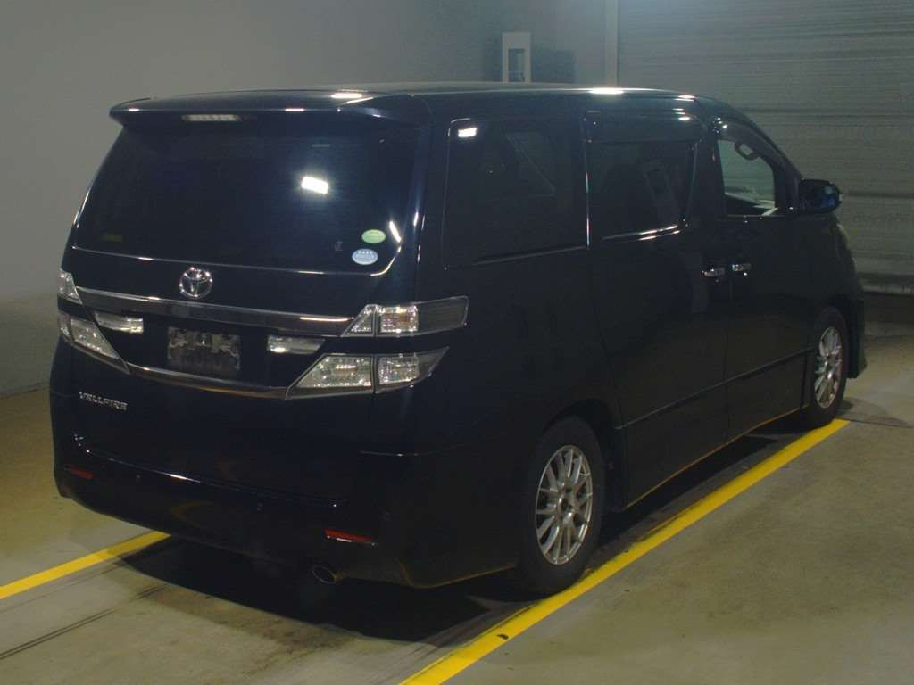 2013 Toyota Vellfire ANH20W[1]