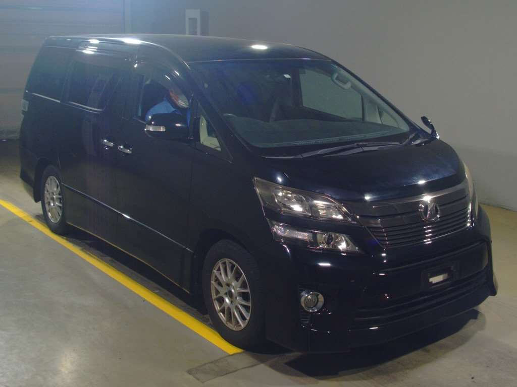 2013 Toyota Vellfire ANH20W[2]