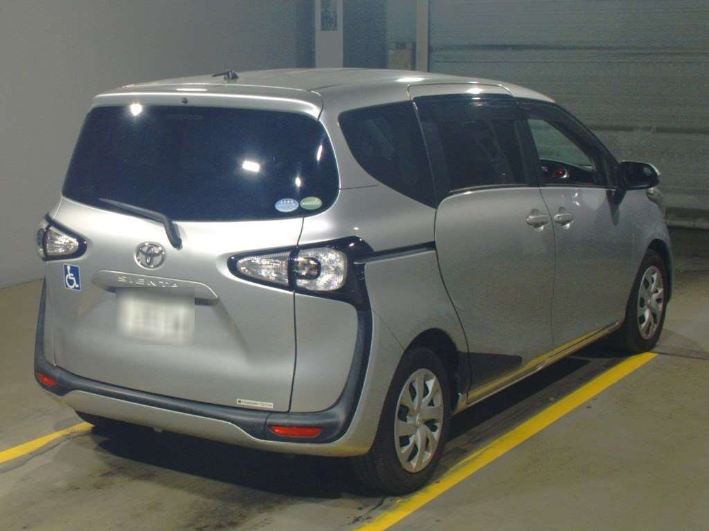 2016 Toyota Sienta NSP170G[1]