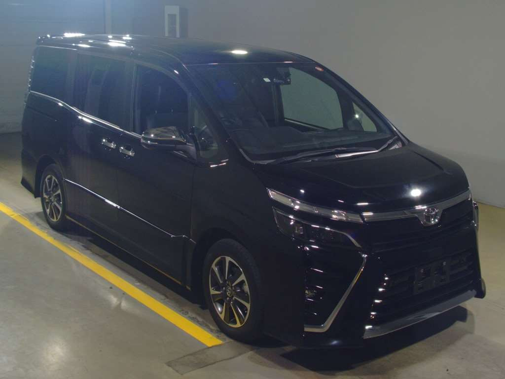 2021 Toyota Voxy ZRR80W[2]