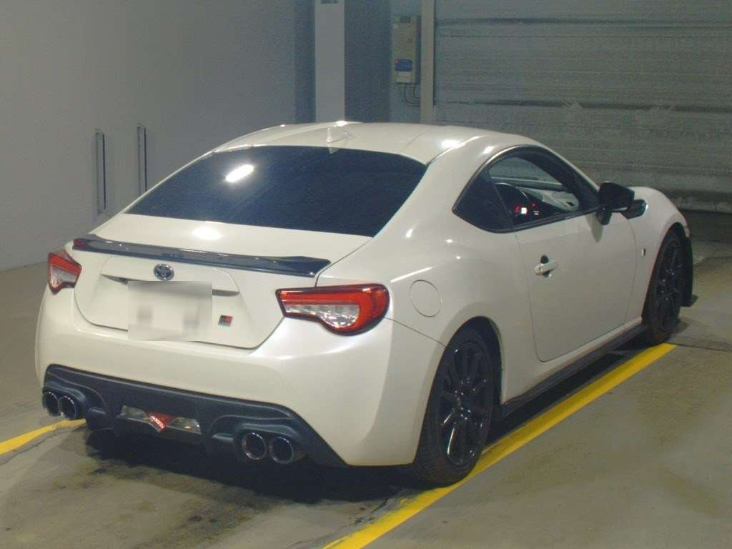 2020 Toyota 86 ZN6[1]