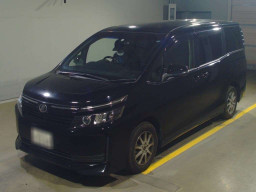 2014 Toyota Voxy