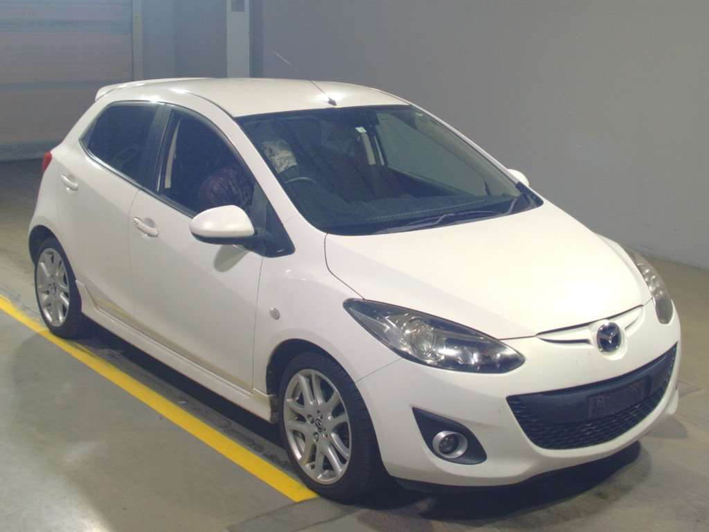 2014 Mazda Demio DE5FS[2]