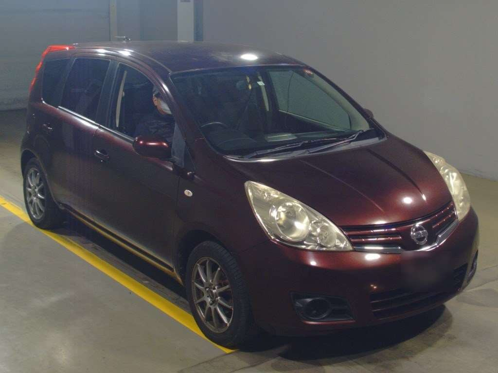 2012 Nissan Note E11[2]